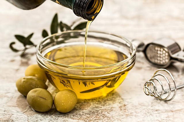 olej a olivy